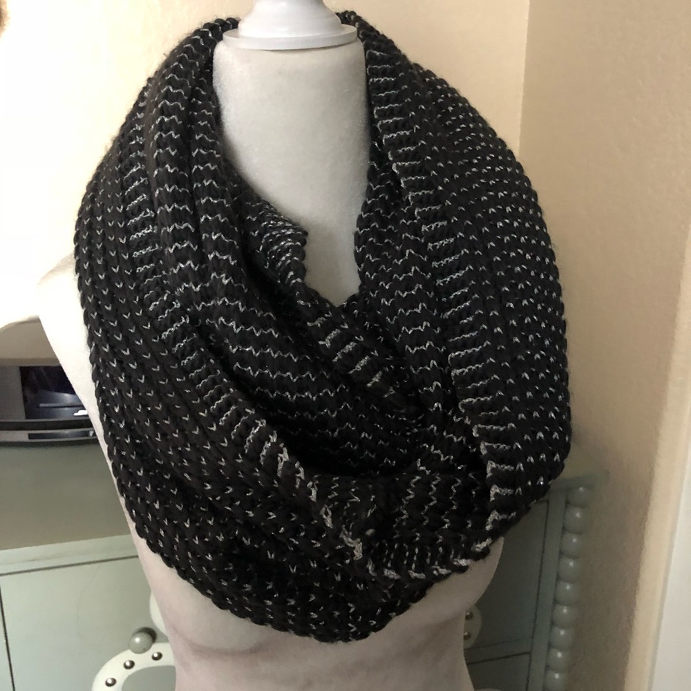 NWT Navy Knit Infinity Scarf